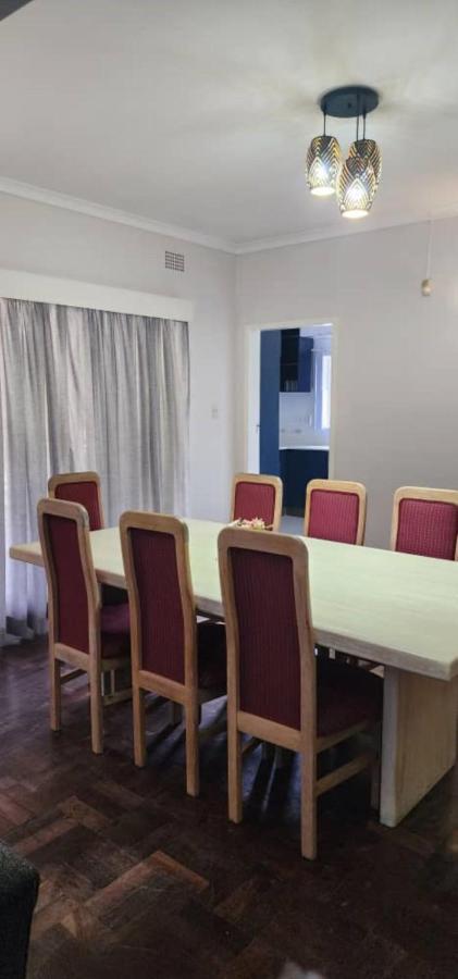 Lovely 3 Bed In Mount Pleasant - 2153 Harare Exteriör bild
